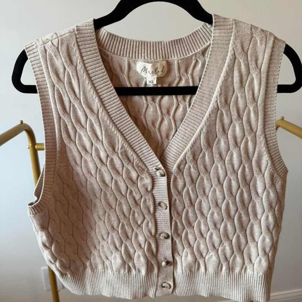 Marled Women's Cream Cable Knit Vest - Picture 1 of 4